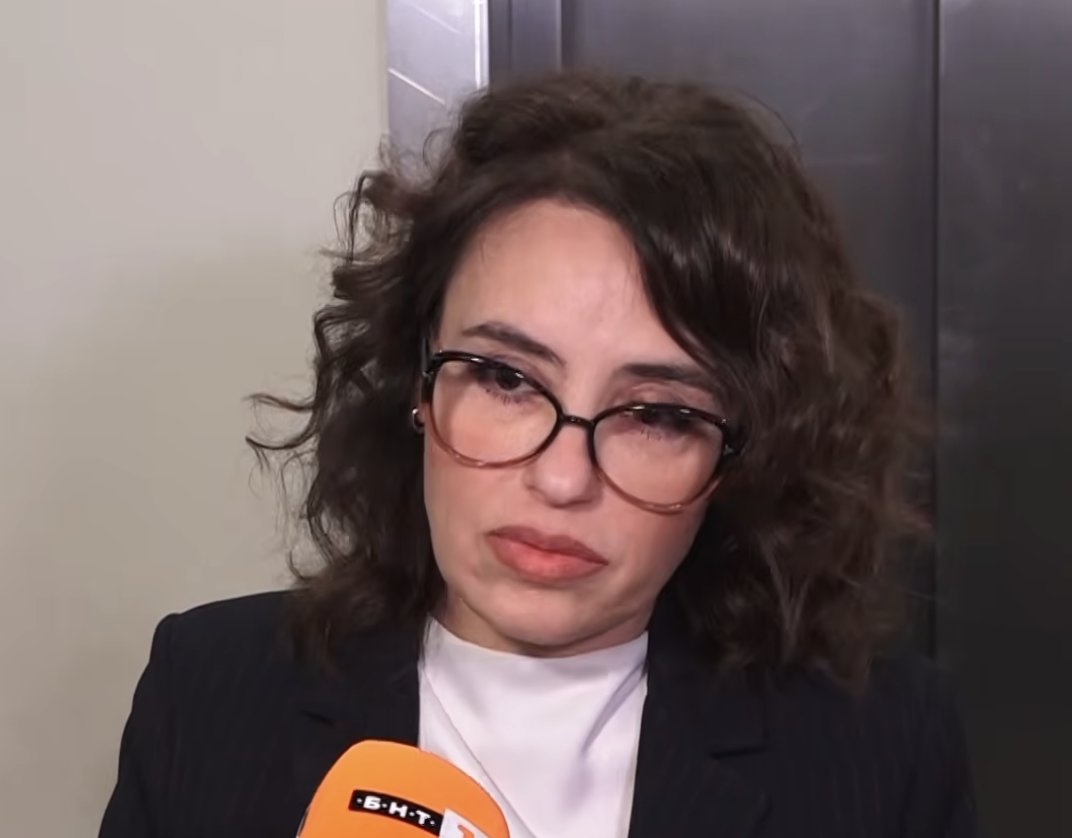 Речта на Калина Чапкънова, която накара юридическата общност да онемее.  Или за актовете на ВКС, като „едно съждение“