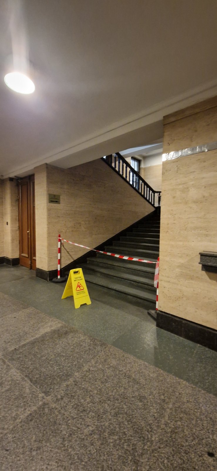 СГП отчете нов отдел за разследване на магистрати, нарастване броя на СРС-тата и обезщетенията. На прокурорите им пречат „утежняващият“ съдебен контрол и кратките срокове за проверките