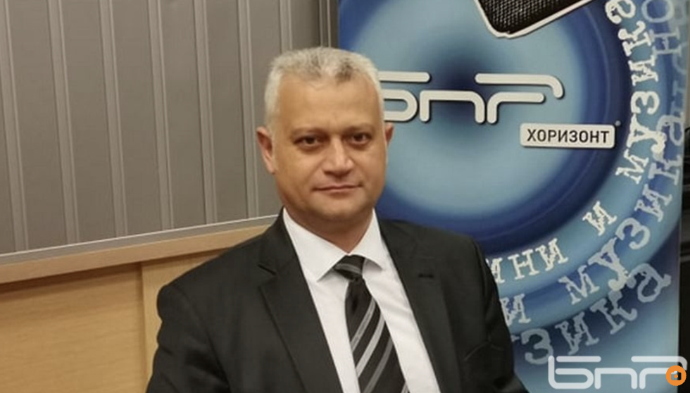 Министър Дечев: Има смущаващи данни от т.нар. „архив на Пепи Еврото“