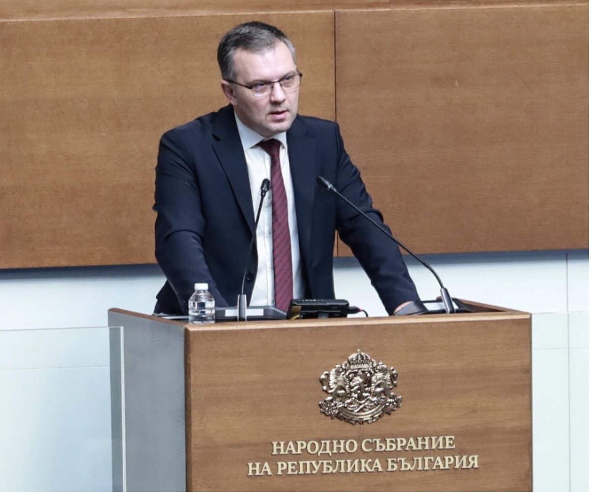 Министър Найденов: Не призовавам Сарафов да се оттегли от съдебната система, но ще го поздравя, ако го направи